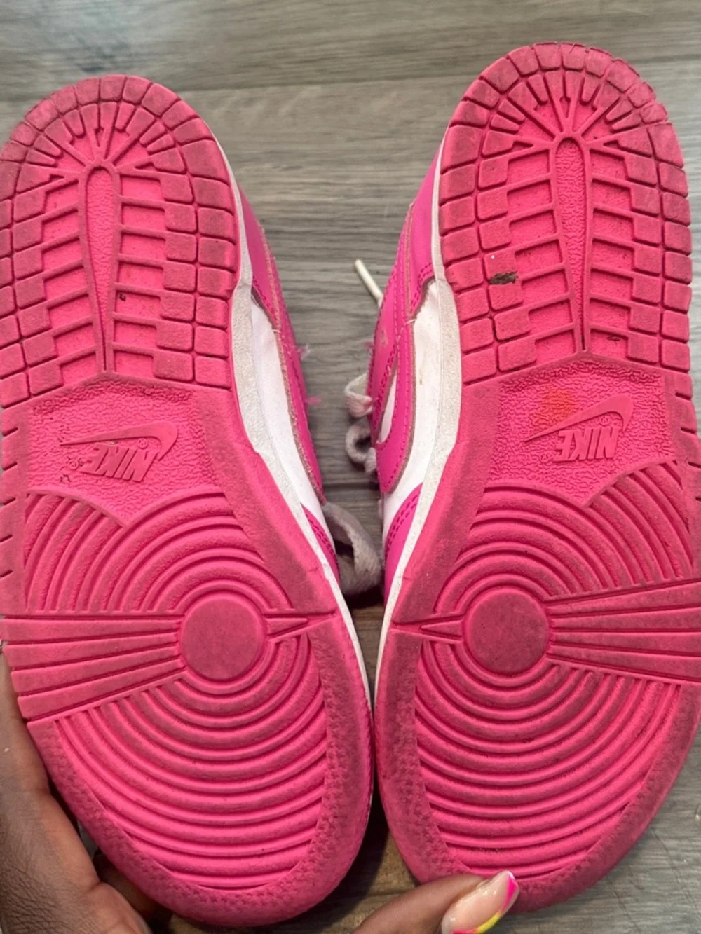Nike Kids Pink and White Low-Top Sneakers